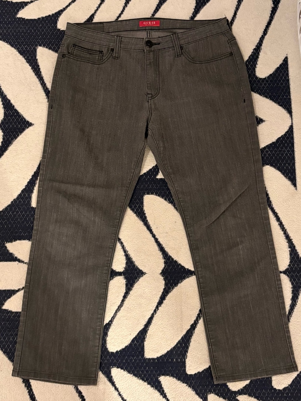 GUESS Men's Dark Gray Straight Jeans